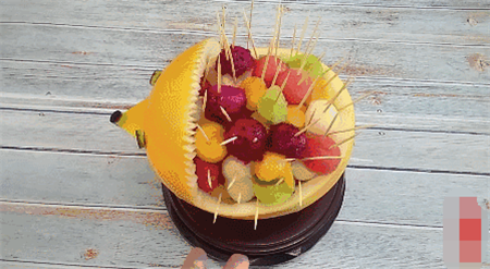 六一儿童节刺猬水果拼盘 有趣的水果拼盘(图解