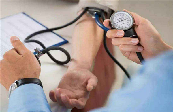 莲雾不能和什么一起吃 吃莲雾的禁忌有哪些