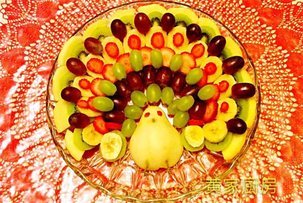 用水果拼盘制作出孔雀,孔雀变成了火鸡是怎么回事