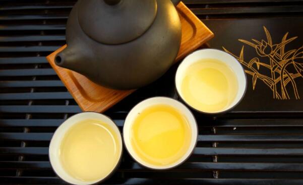 仙人掌果泡水对咽炎有帮助吗,仙人掌果泡水能不能和茶水同时饮用