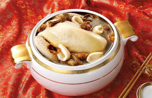 松茸怎么吃,松茸炖鸡的做法