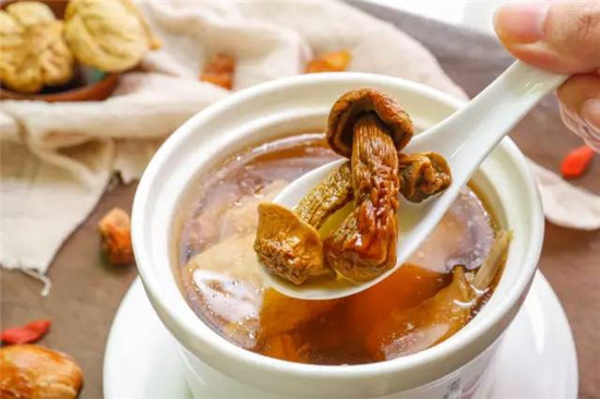 松茸干怎么吃最有营养,松茸干怎么吃才好