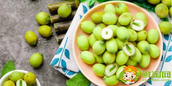 新鲜莲蓬哪里产的好,一亩能产多少莲蓬