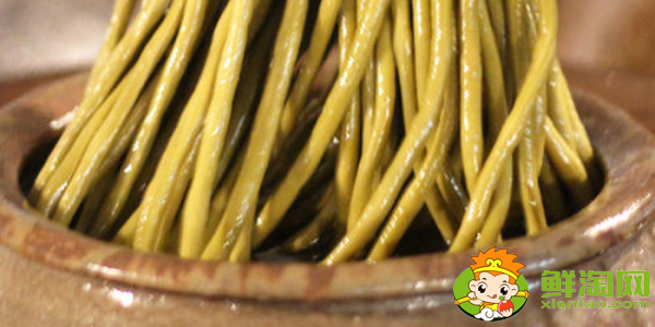 酸豆角为什么变酸,酸豆角不放水怎么腌