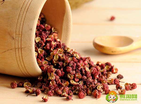 花椒能在塑料瓶里面存放吗，花椒真空包装可以存放多久