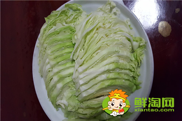 手撕包菜最简单的做法,卷心菜煮汤
