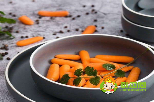 怎么腌胡萝卜好吃又脆,农家腌胡萝卜咸菜的方法