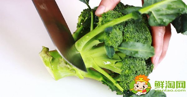 清炒西兰花焯水多久,清炒西兰花的做法窍门