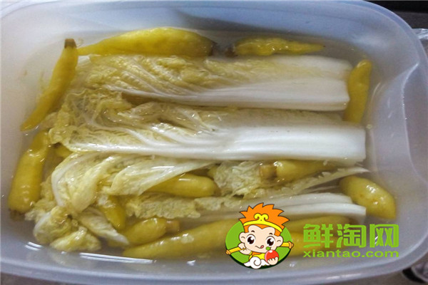 泡椒娃娃菜隔夜还可以吃吗,娃娃菜放久了还能吃吗