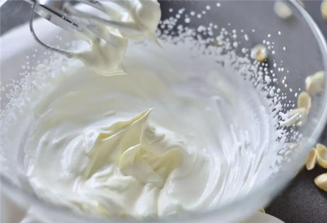 夏日甜品的家常做法,网红甜品做法家常大全窍门